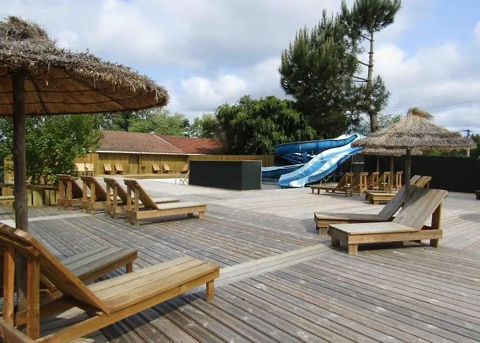 Mobilhome 40 M2 Climatise, Domaine La Lande